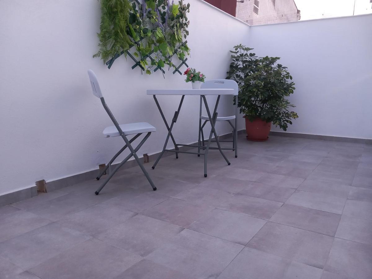 Apartament Apartamento De La Haya, Junto Al Teatro Romano Mérida Zewnętrze zdjęcie